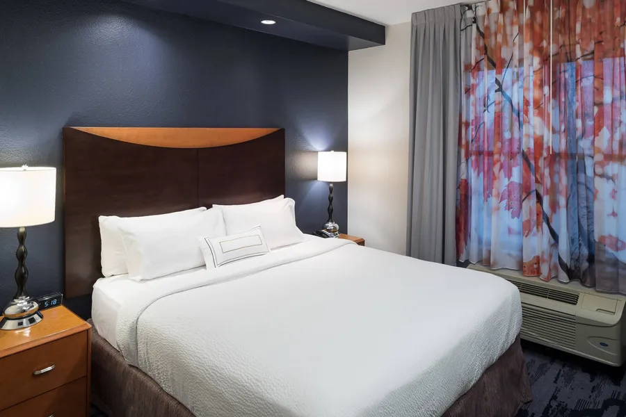 Fairfield Inn & Suites by Marriott Orlando at SeaWorld hotel detail image 6