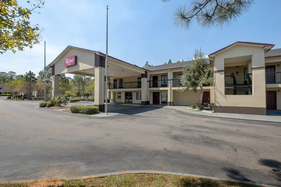 Red Roof Inn Gulf Shores hotel detail image 2