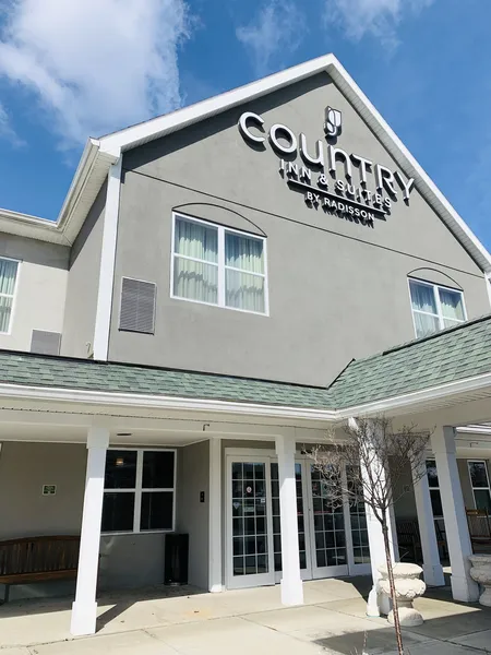 Country Inn & Suites by Radisson, Ithaca, NY hotel detail image 2