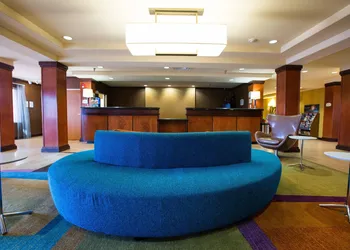 Fairfield Inn & Suites by Marriott Toledo North hotel thumbnail 2