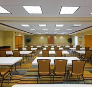 Fairfield Inn & Suites by Marriott Toledo North hotel detail image 7