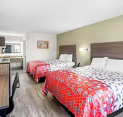 Econo Lodge Inn & Suites Ocean Springs - Biloxi hotel detail image 7