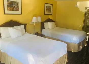 Days Inn by Wyndham Mt Pleasant-Charleston-Patriots Point hotel thumbnail 4