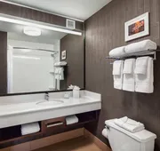 Fairfield Inn & Suites Chicago Downtown / Magnificent Mile hotel detail image 7