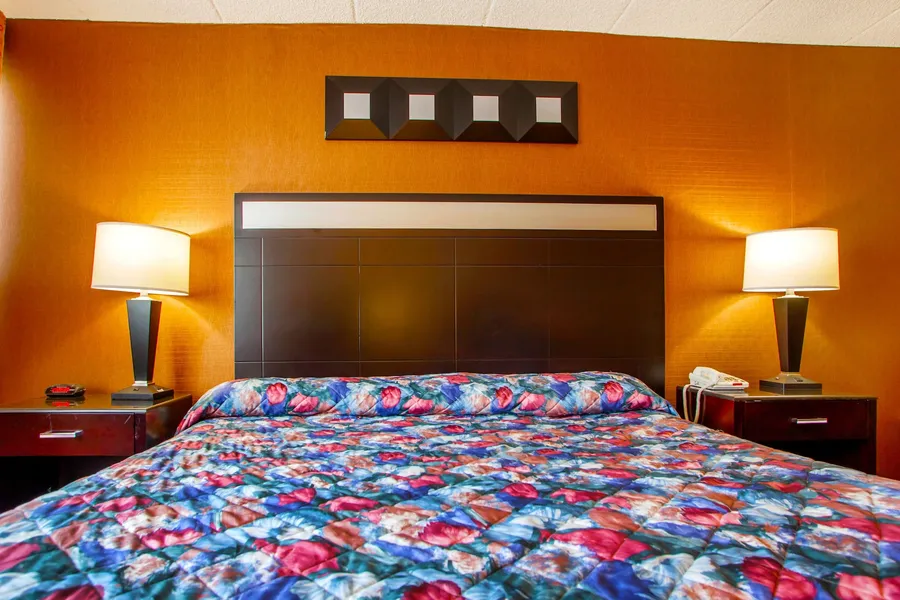 Rodeway Inn Meadowlands hotel detail image 6
