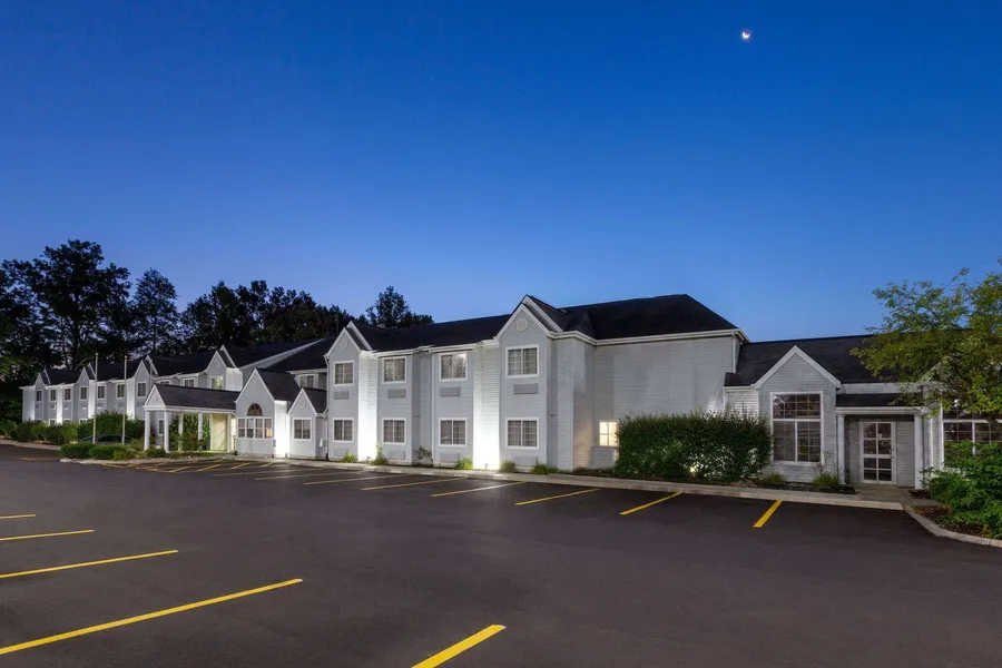 Microtel Inn & Suites by Wyndham Sunbury/Columbus North hotel detail image 2