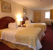 Days Inn by Wyndham Huntington hotel detail image 4