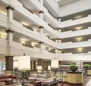 Sheraton Suites Akron Cuyahoga Falls hotel detail image 3