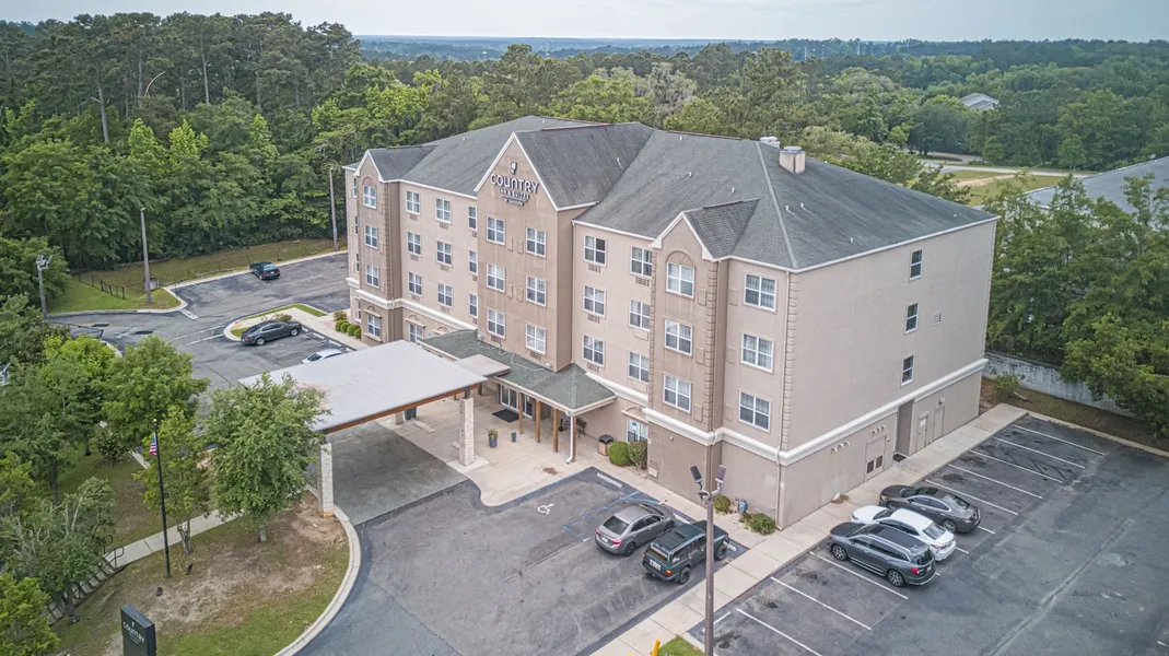 Country Inn & Suites by Radisson, Tallahassee-University Area, FL hotel detail image 2