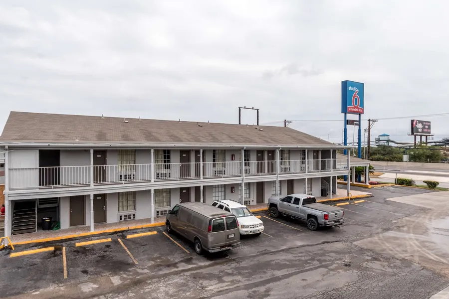 Studio 6 San Antonio, TX - Fort Sam Houston Area hotel detail image 2