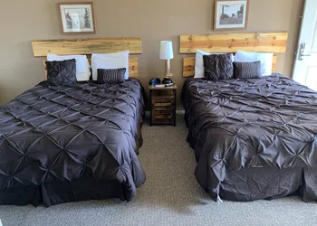 The TrailHead hotel thumbnail 3