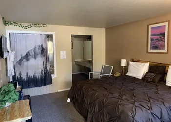 The TrailHead hotel thumbnail 4