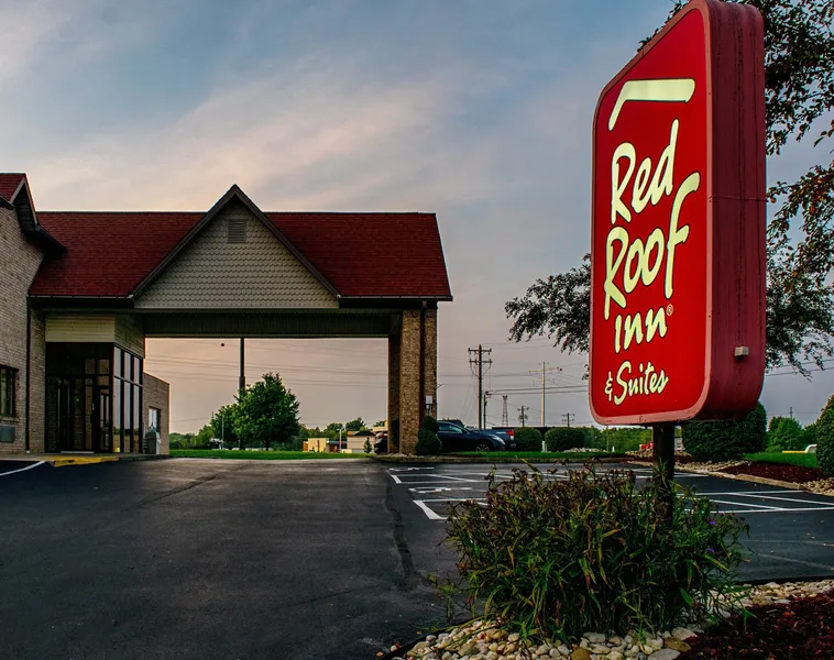 Red Roof Inn & Suites Middletown - Franklin hotel detail image 2