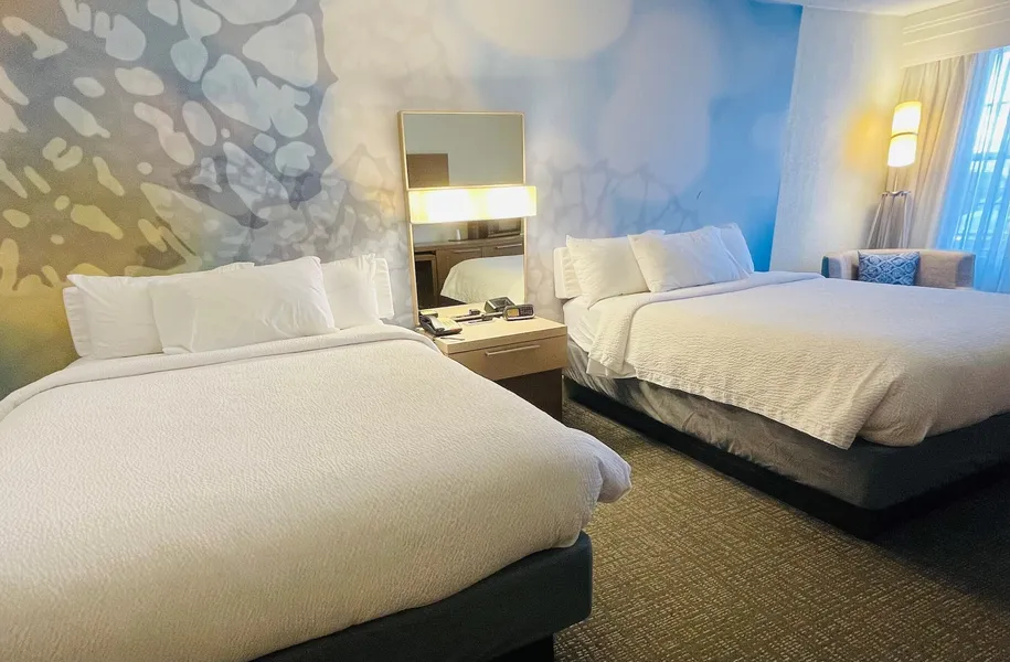 Courtyard By Marriott Cape Cod Hyannis hotel detail image 6