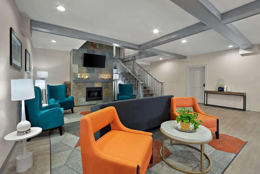 Comfort Inn & Suites Santee hotel detail image 6