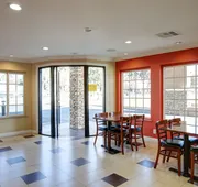 Ontario Inn & Suites hotel detail image 7