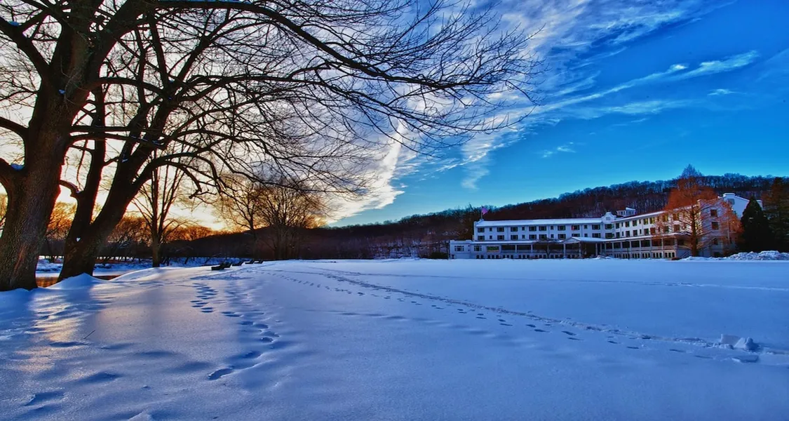 The Shawnee Inn and Golf Resort hotel detail image 2