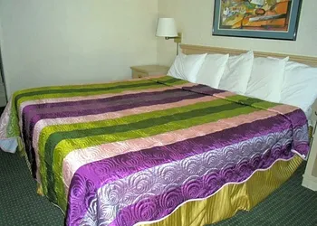 Travellers Inn hotel thumbnail 2