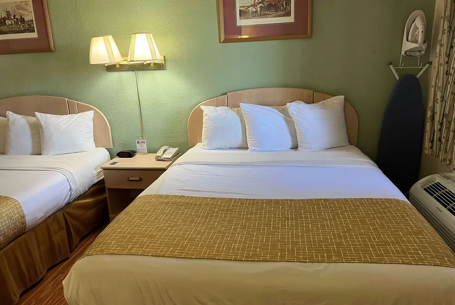 Travelodge by Wyndham Holbrook hotel detail image 6