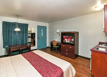 Red Roof Inn Las Vegas hotel thumbnail 8