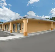 Days Inn by Wyndham DeFuniak Springs hotel detail image 5