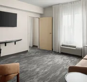 Fairfield Inn & Suites by Marriott Columbus OSU hotel detail image 4