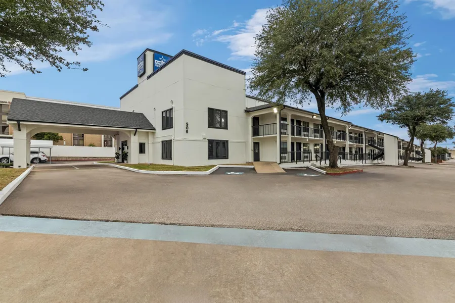Americas Best Value Inn Austin University hotel detail image 2