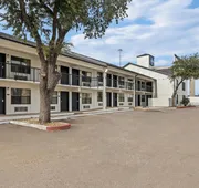 Americas Best Value Inn Austin University hotel detail image 5