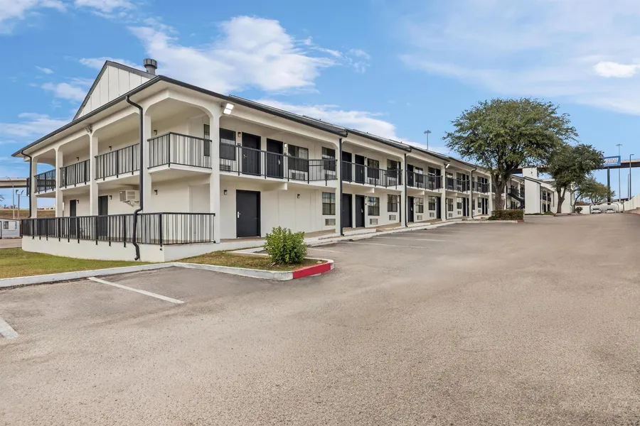 Americas Best Value Inn Austin University hotel detail image 6