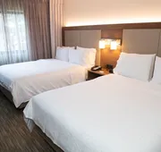 Holiday Inn Express LaGuardia Airport By IHG hotel detail image 7