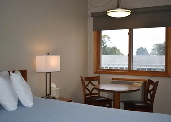 Lighthouse View Motel hotel thumbnail 7