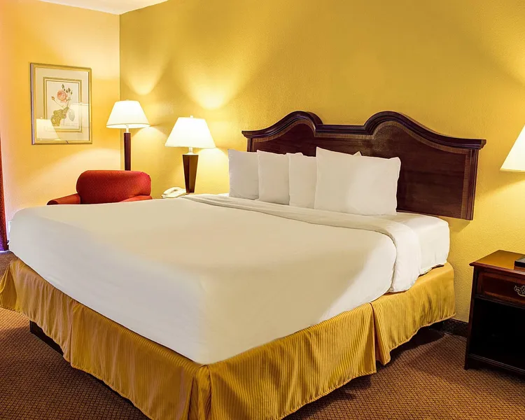 Quality Inn Richmond North hotel detail image 6