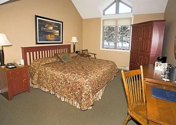 Delta Grandview Resort hotel thumbnail 5