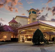 La Quinta Inn & Suites by Wyndham Winston-Salem hotel detail image 3
