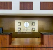 Comfort Inn & Suites Fort Myers Airport hotel detail image 4