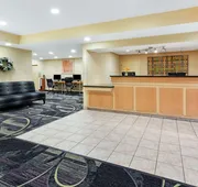La Quinta by Wyndham Fort Lauderdale Pompano Beach hotel detail image 3