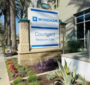 Wyndham Anaheim hotel detail image 4