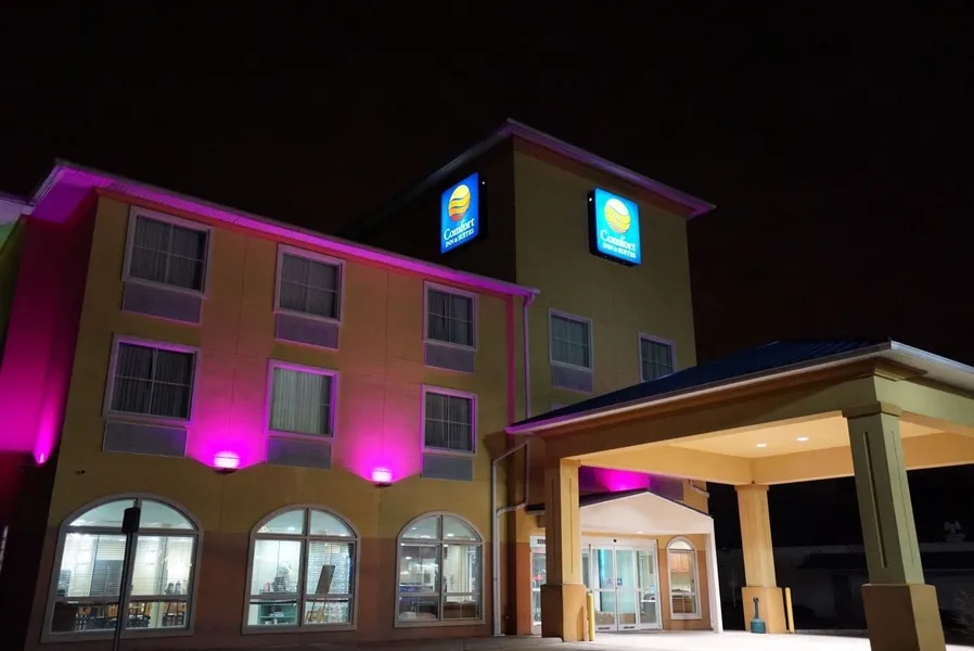Comfort Inn & Suites Chesapeake - Portsmouth hotel detail image 2