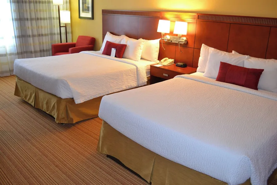 Courtyard by Marriott Brunswick hotel detail image 6