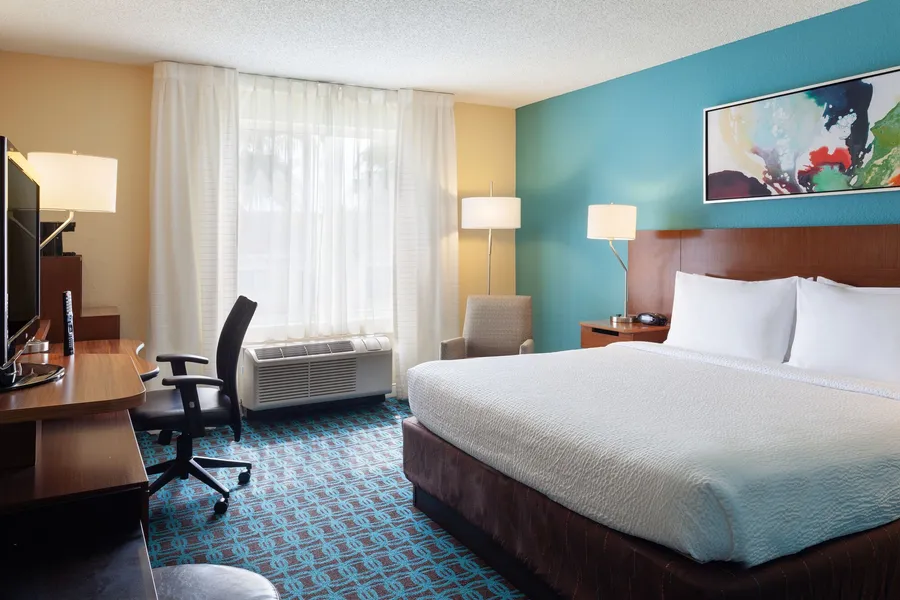 Fairfield Inn & Suites Lake Buena Vista in Marriott Village hotel detail image 6