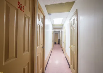 New World Hotel hotel thumbnail 6