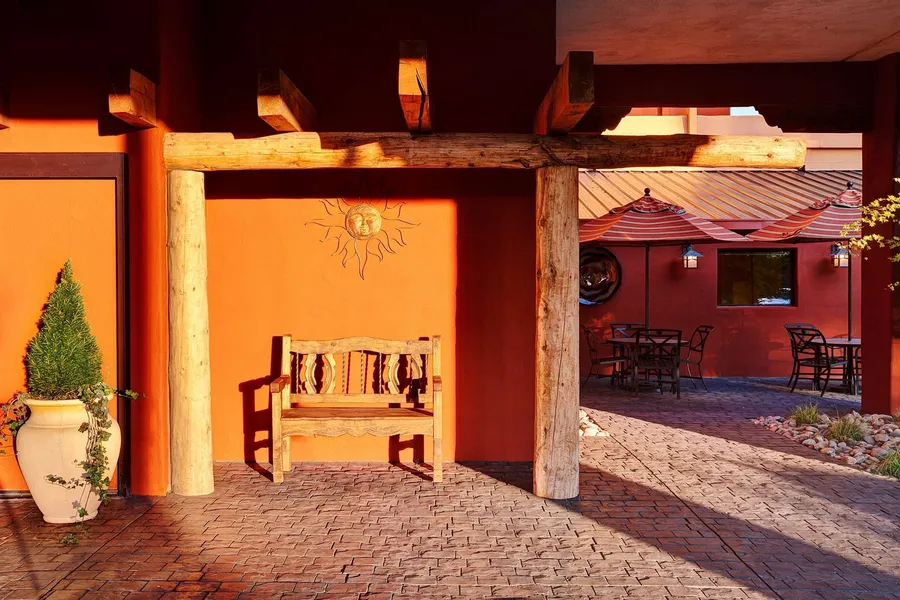 DoubleTree by Hilton Hotel Santa Fe hotel detail image 6