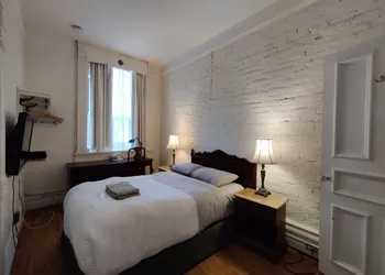 Hotel Ambrose hotel thumbnail 8