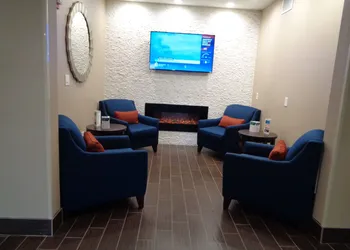 Comfort Suites Lufkin hotel thumbnail 4