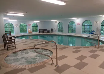 Comfort Suites Lufkin hotel thumbnail 7