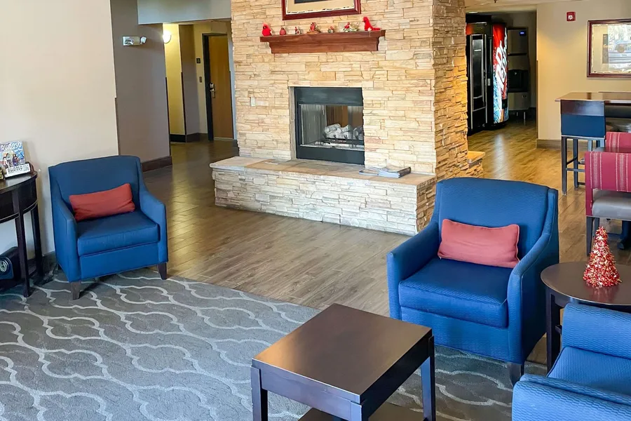Comfort Inn & Suites Midtown hotel detail image 6