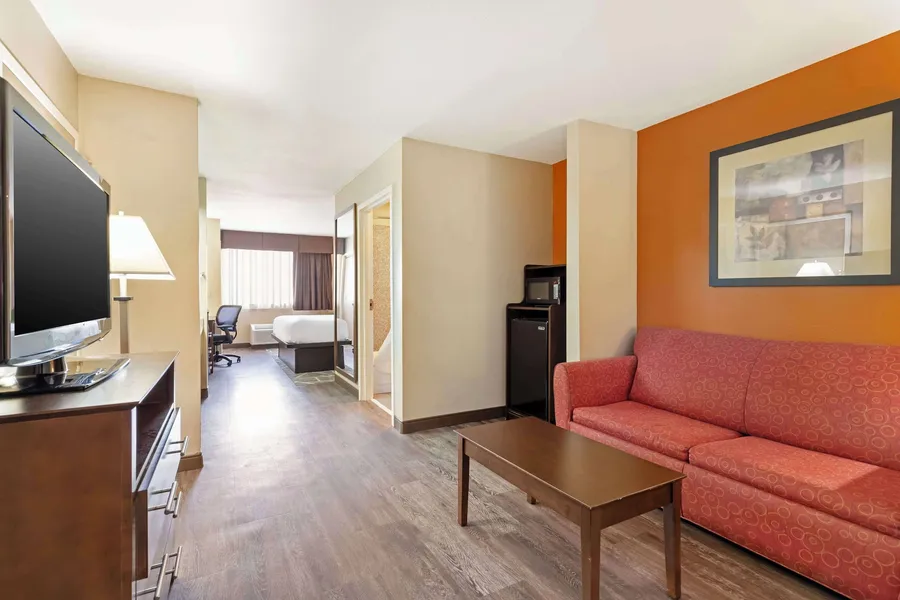 Best Western Inn & Suites hotel detail image 6