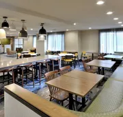 Fairfield Inn by Marriott Greensboro Airport hotel detail image 4