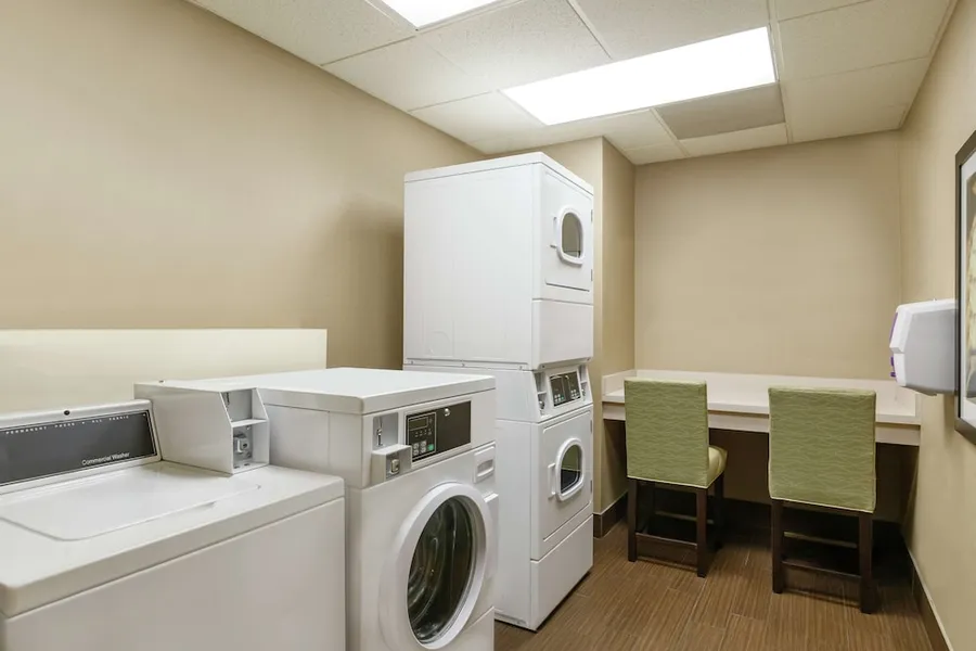 Homewood Suites by Hilton St. Petersburg Clearwater hotel detail image 2