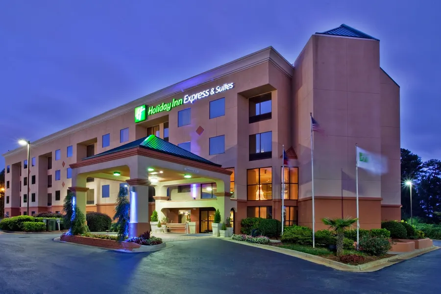 Holiday Inn Express Hotel & Suites by IHG hotel detail image 2